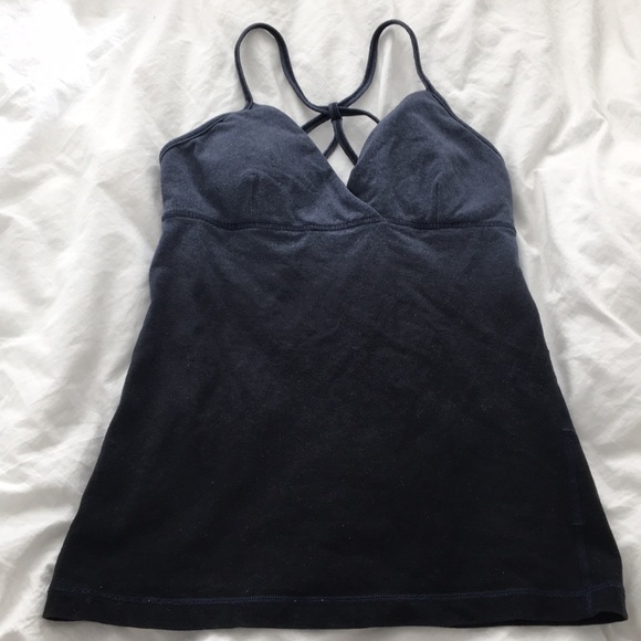 Lululemon Satya tank size 6 - Picture 1 of 6